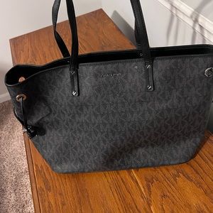 Large Michael Kors tote bag